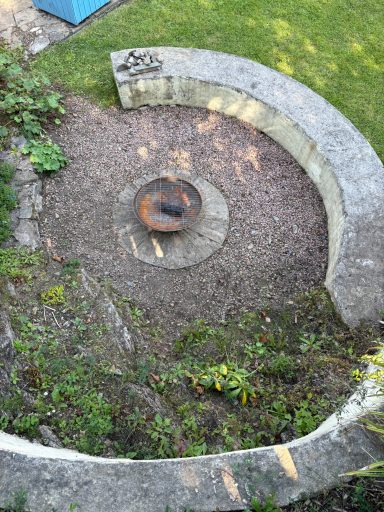 Fire pit